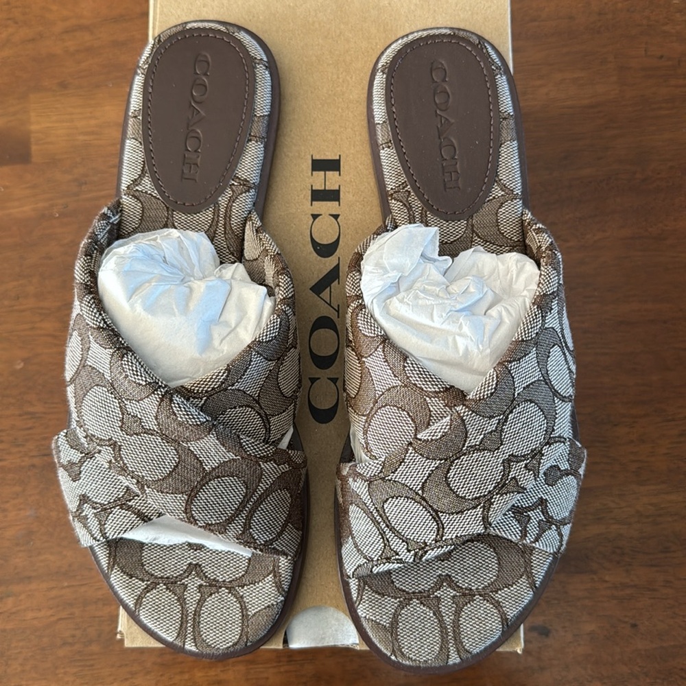 NWT Coach Link Criss Cross Slide In Signature Jacquard Size 8B in Oak color - Picture 3 of 5